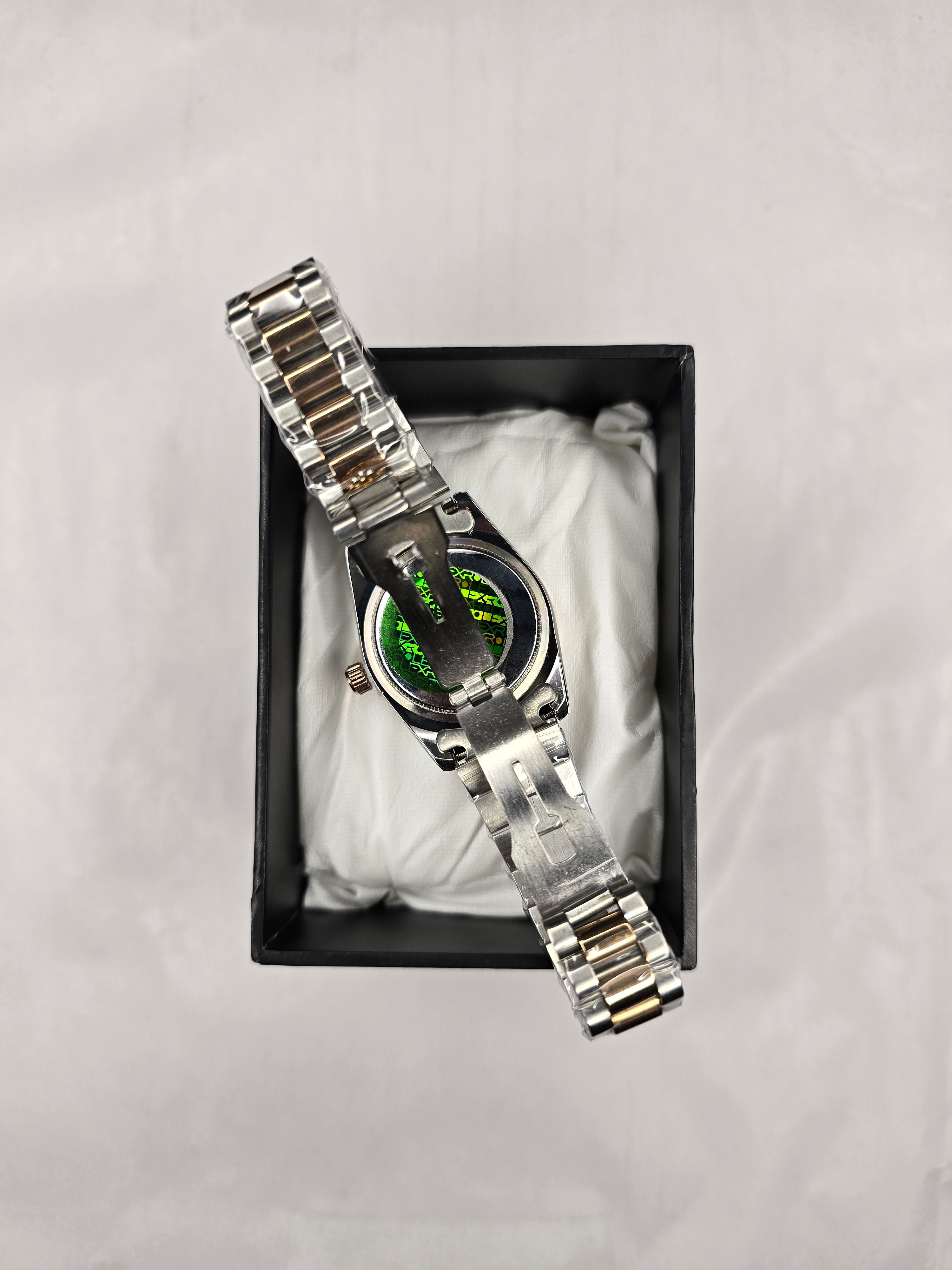 Women's Rolex Day-Date – Classic Two-Tone with Fluted Bezel